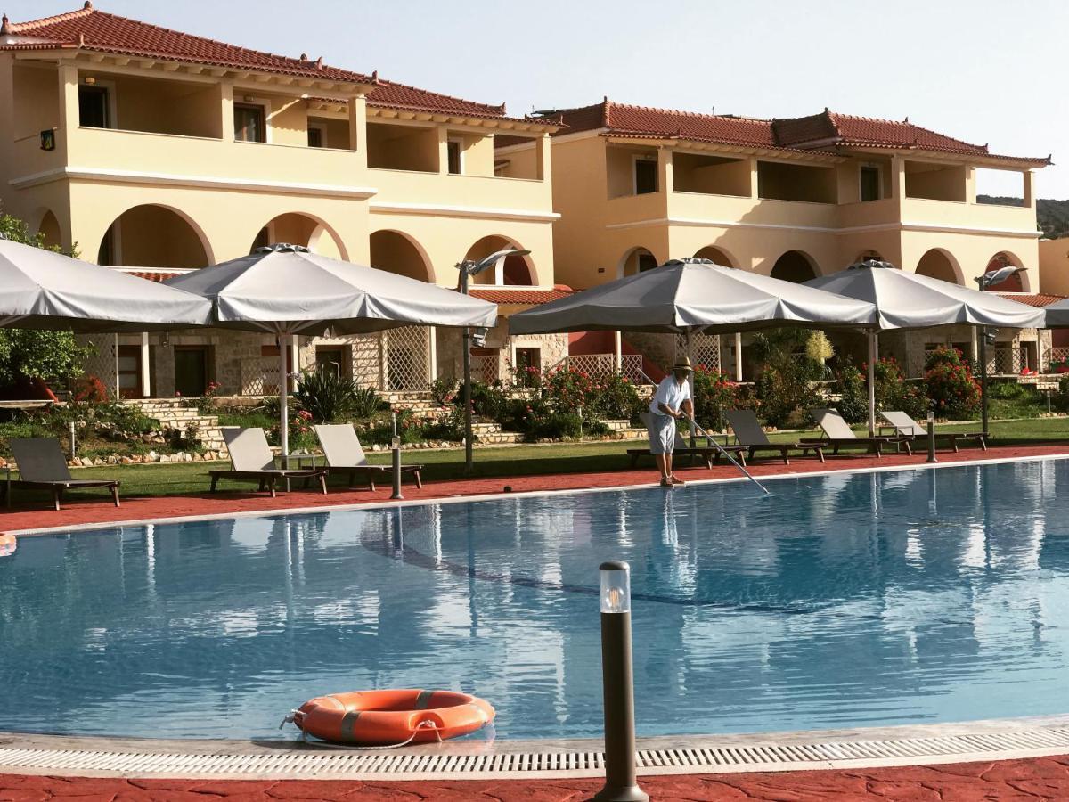 Aktaion Resort Gythio Exterior foto