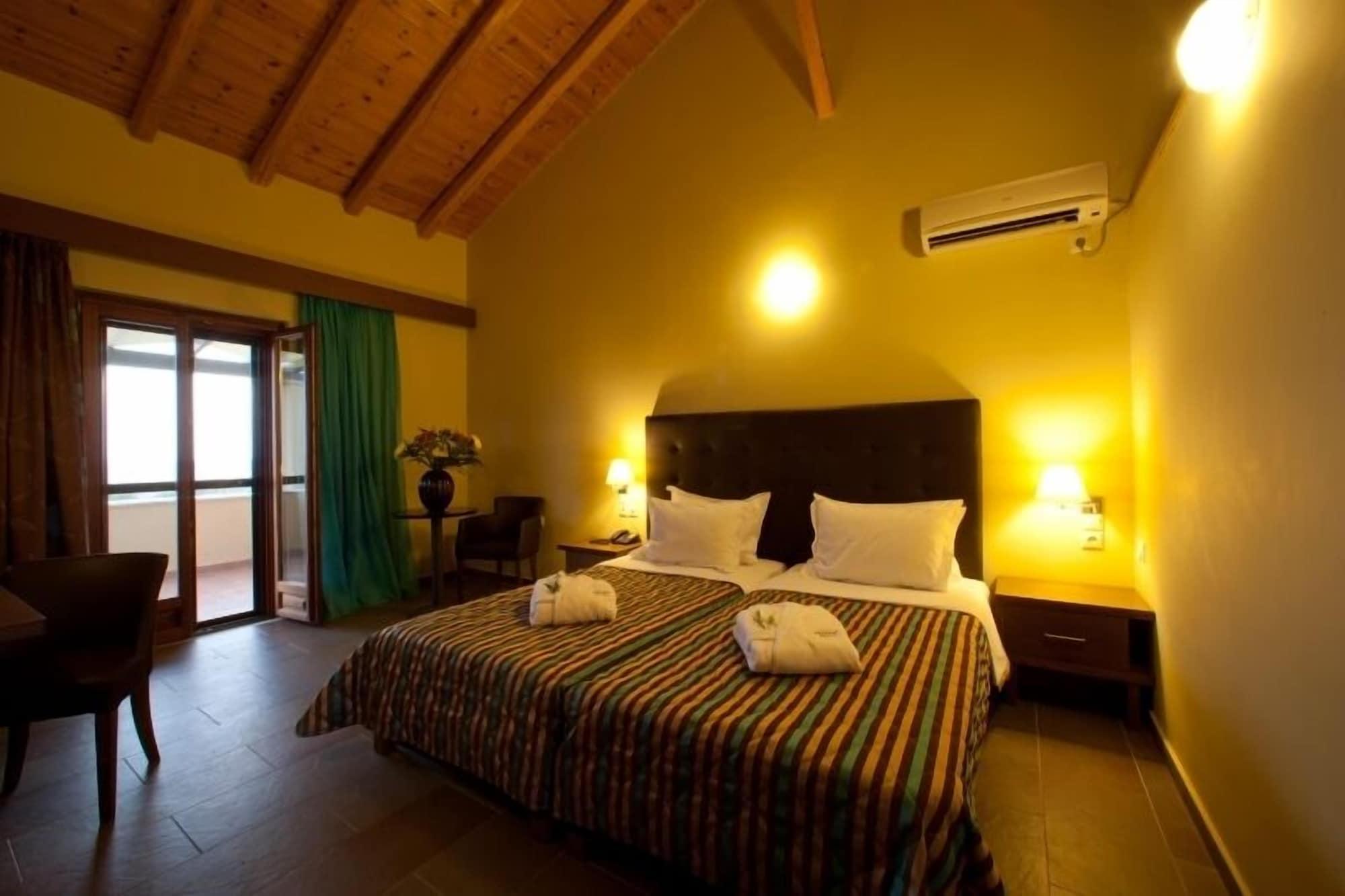 Aktaion Resort Gythio Exterior foto