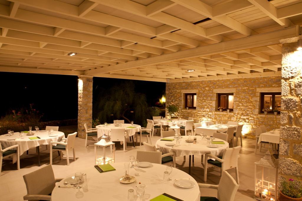 Aktaion Resort Gythio Exterior foto