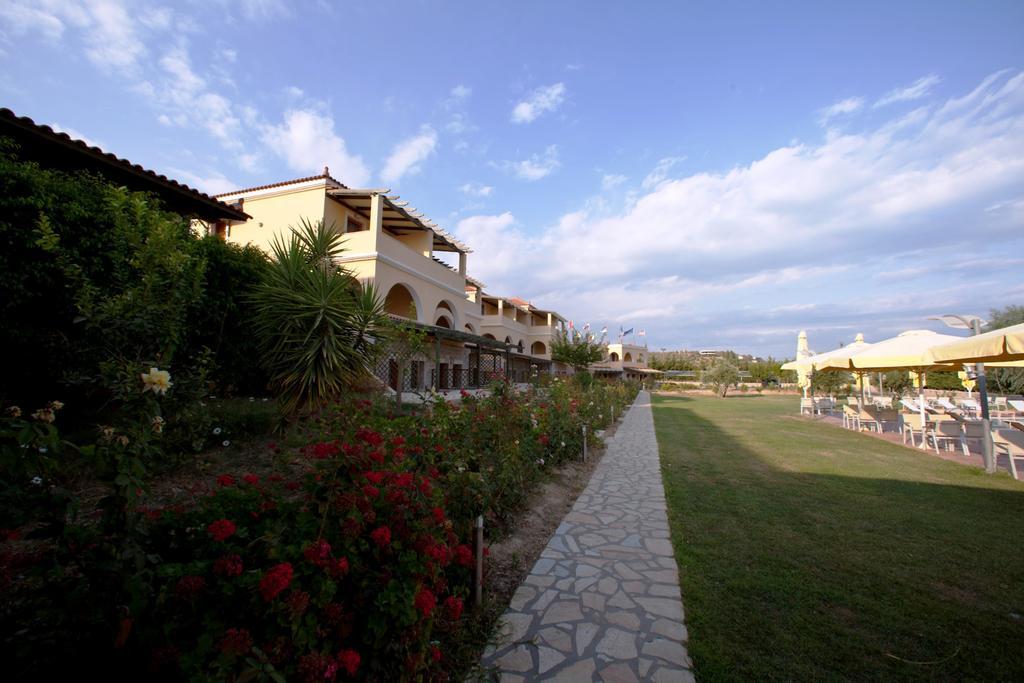 Aktaion Resort Gythio Exterior foto